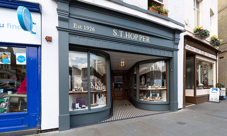 Hoppers Jewellers Completion